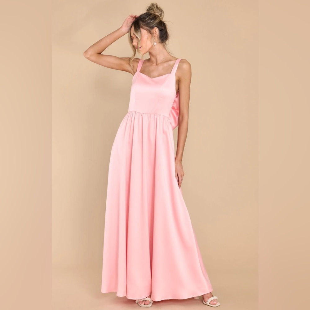 Pink bow maxi dress. Brand new, never worn. Size Large